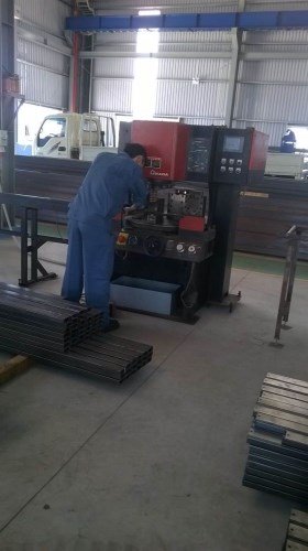 Laser cutting processing
