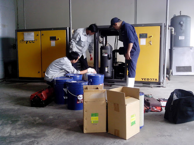 Air compressor repair and maintenance service