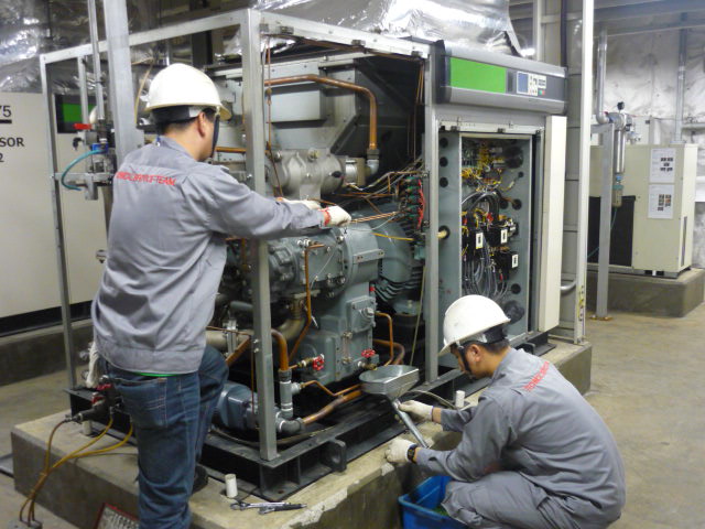Air compressor repair and maintenance service