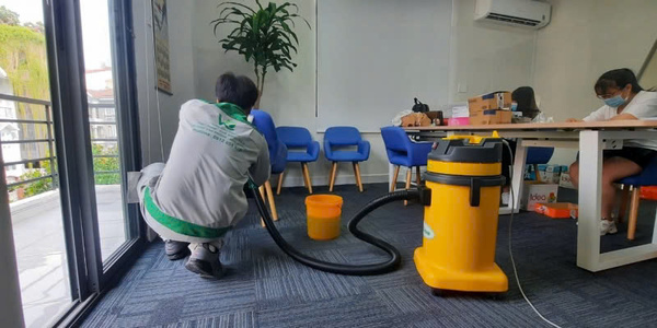 Industrial cleaning