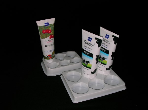 Cosmetic plastic tray