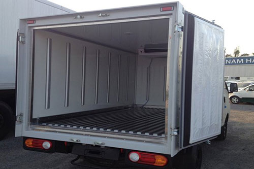 Transport by refrigerated vehicle