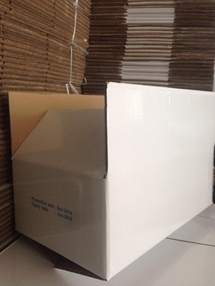 Cardboard box