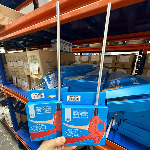 Kumkang KSD-300S and KSD-300L Pneumatic Air Blow Guns