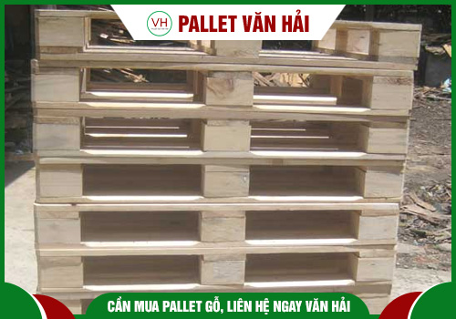 4-way wooden pallet