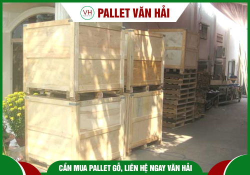 Wooden crate