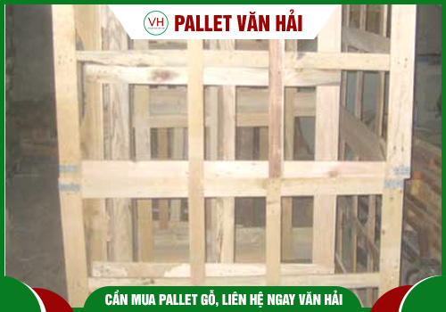 Wooden crate