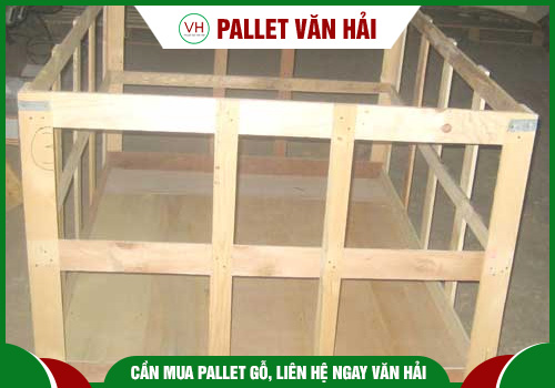 Wooden crate