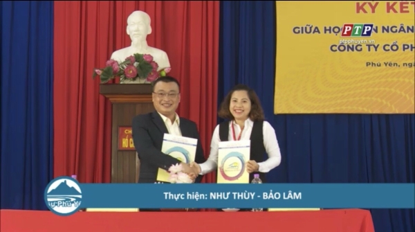 Signing accounting training with Banking Academy of Vietnam