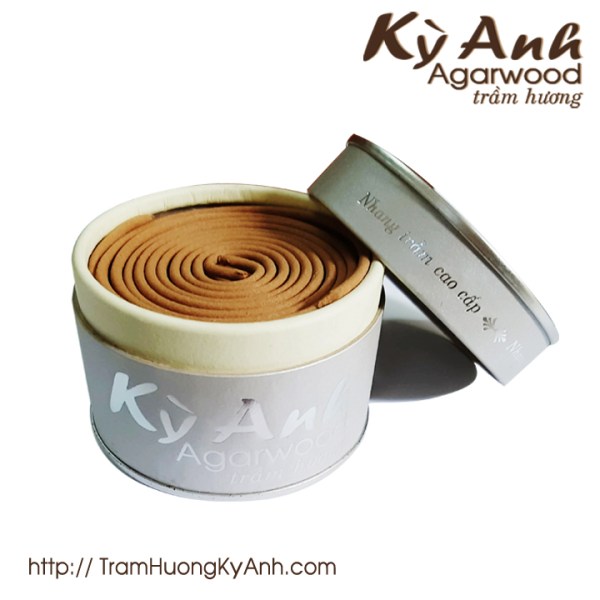 Agarwood incense coil