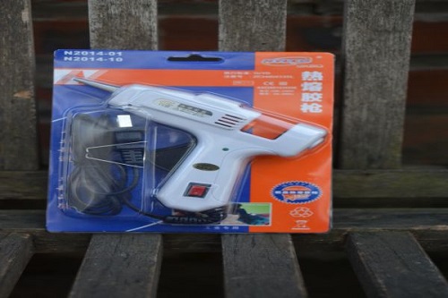 Glue gun