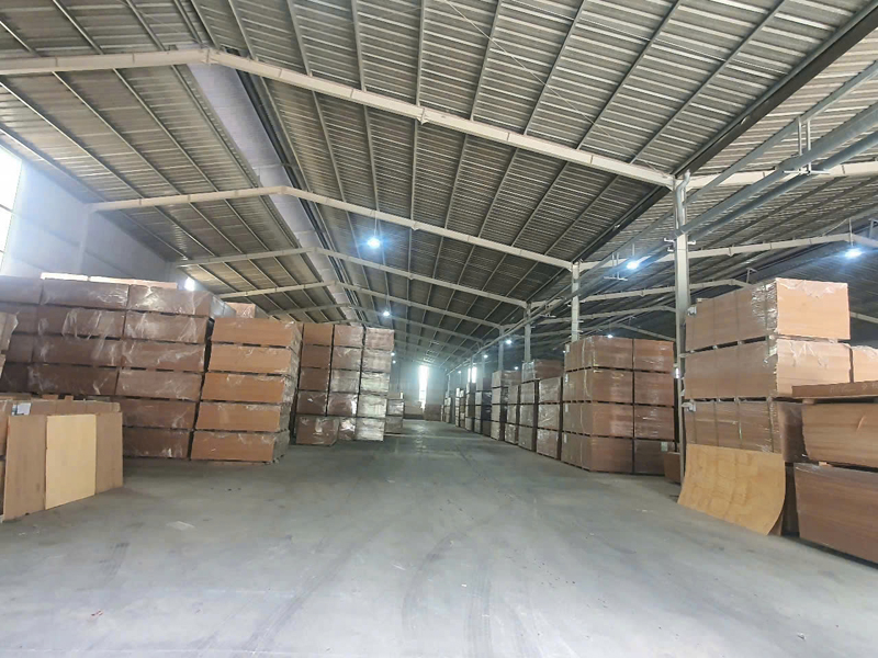 Particle board