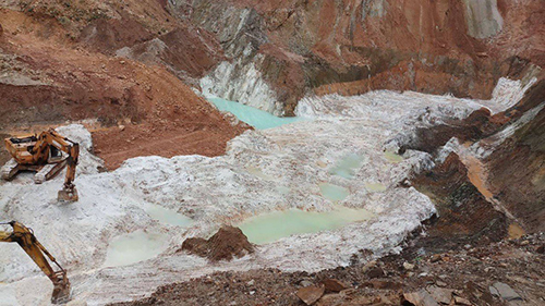 Kaolin powder