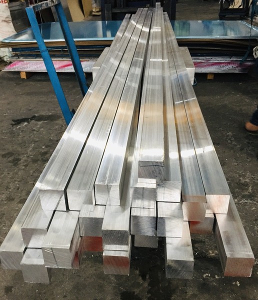 Aluminum square bar 40 mm