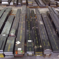 Specific mold steel