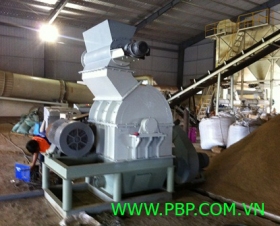 Wood shredder