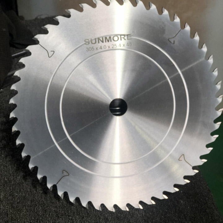 Natural Wood Saw Blade – 455 mm