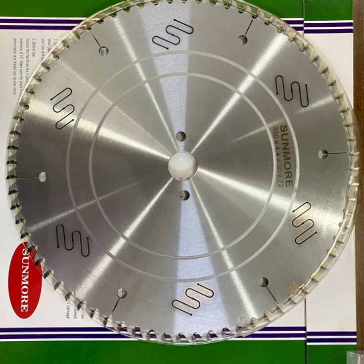 Panel saw blade set