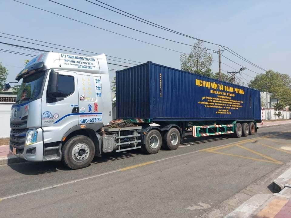 Hoang Phi transport