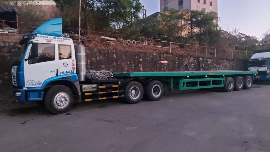 Hoang Phi transport