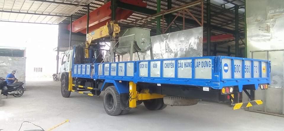 Hoang Phi transport