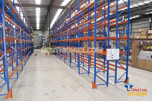 Warehouse rack