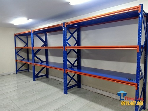 Warehouse rack