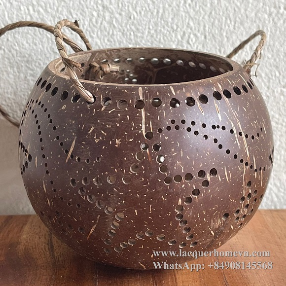 Coconut tealight holder