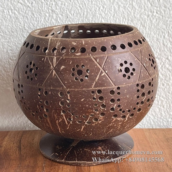 Coconut tealight holder