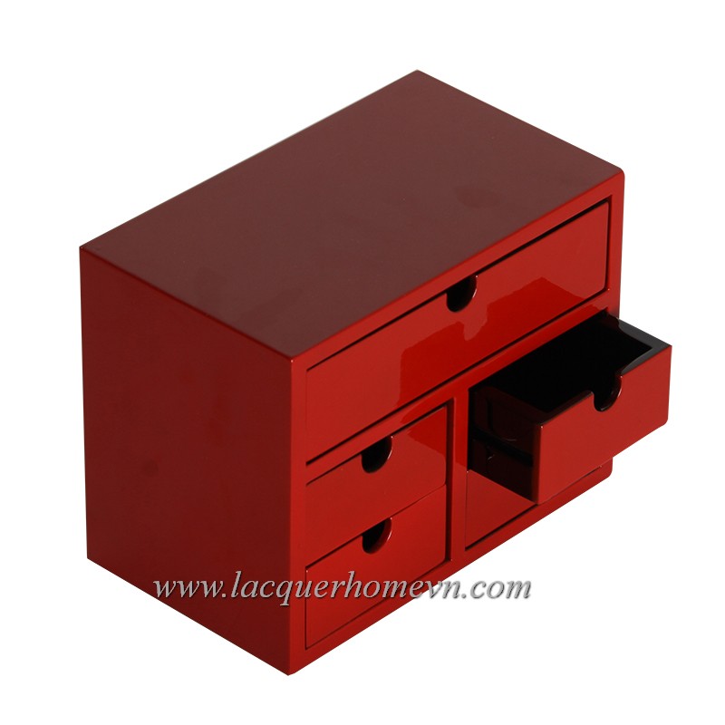 Lacquer box