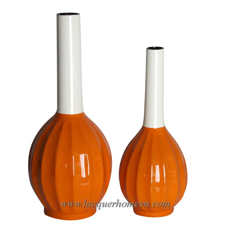 Lacquer vase