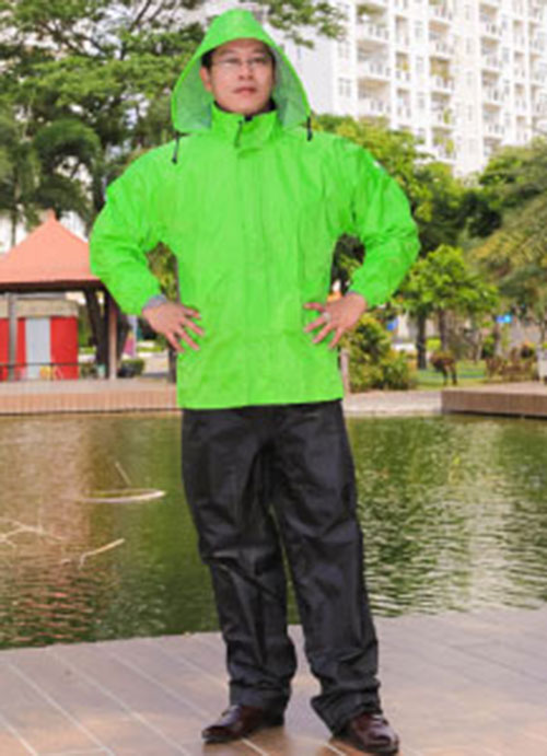 Paderdure fabric raincoat
