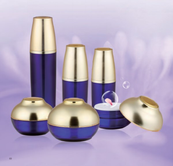 Cosmetic bottle