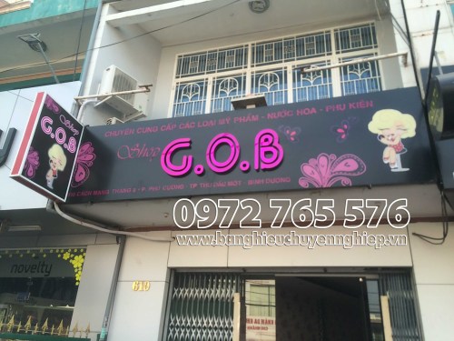 Advertising panel