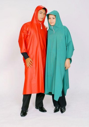 Bat-wing raincoat