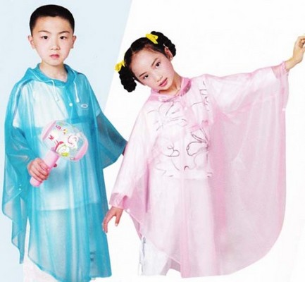 Kid raincoat