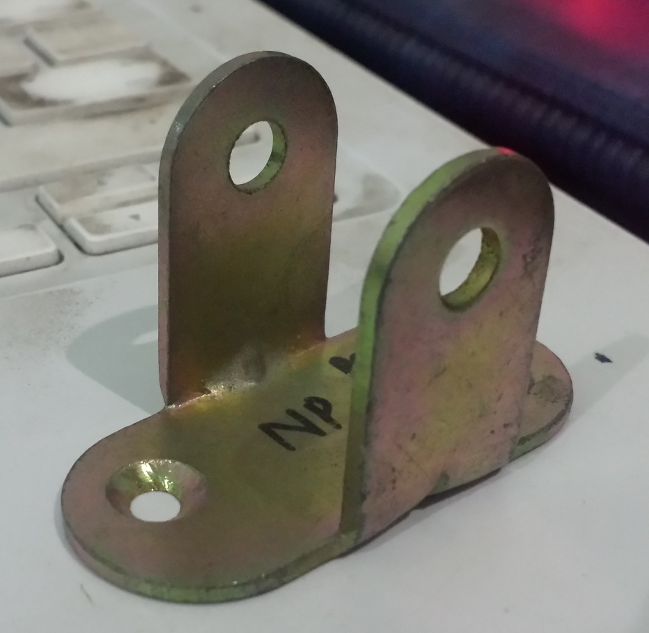 U hinge