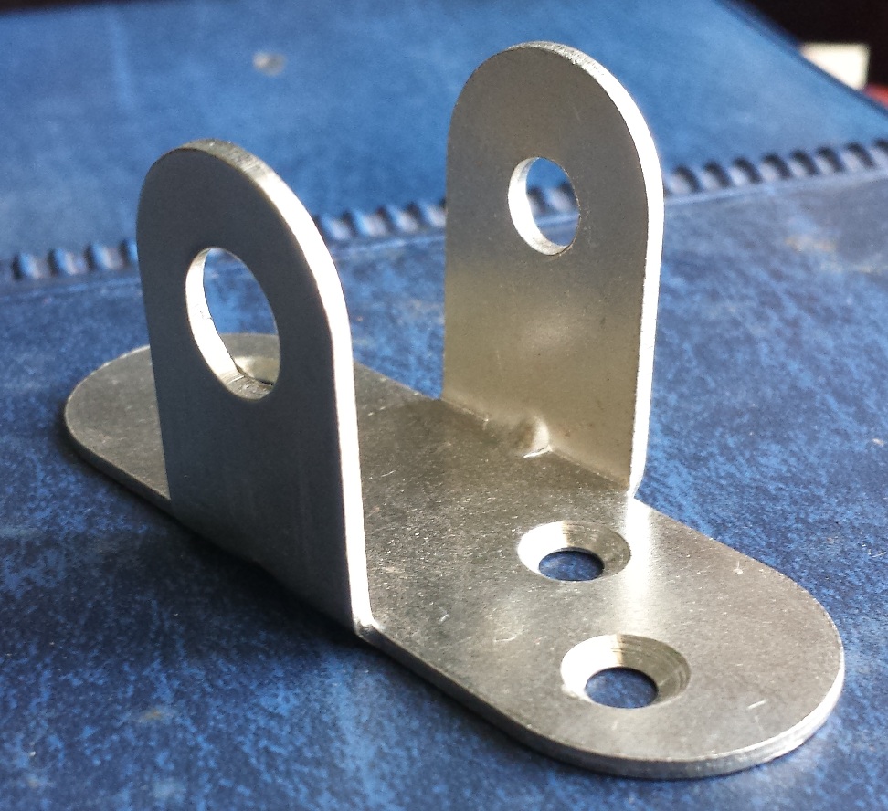 U hinge