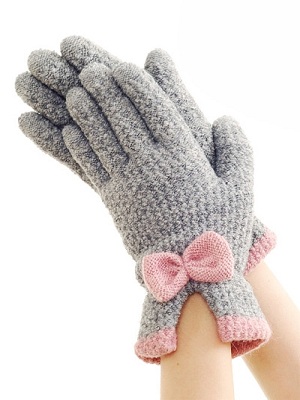Wool gloves