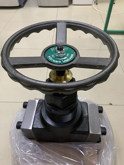 Valve HF-8210-65-24