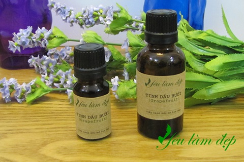 Grapefruit essential oil