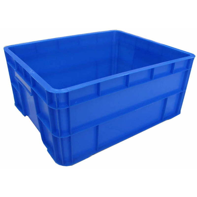 Solid plastic crate