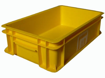 Solid plastic crate