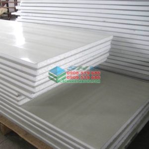 Sandwich panel