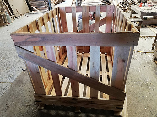 Wooden crate, wooden box