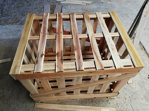Wooden crate, wooden box