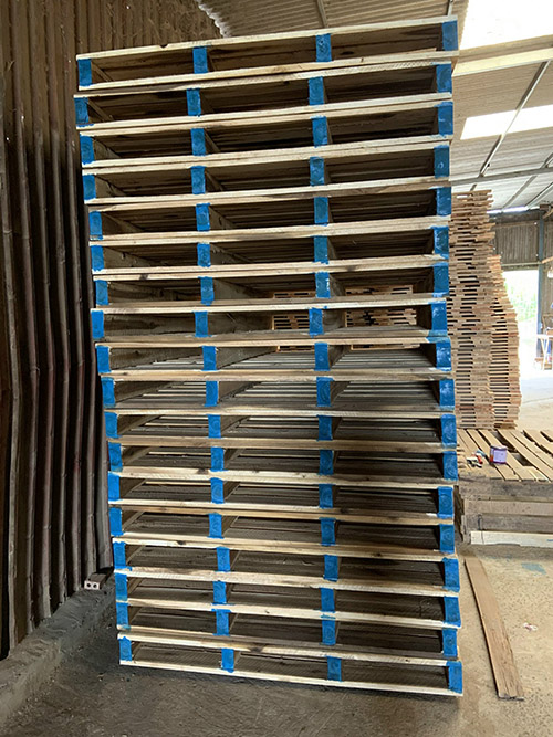 Wooden pallet