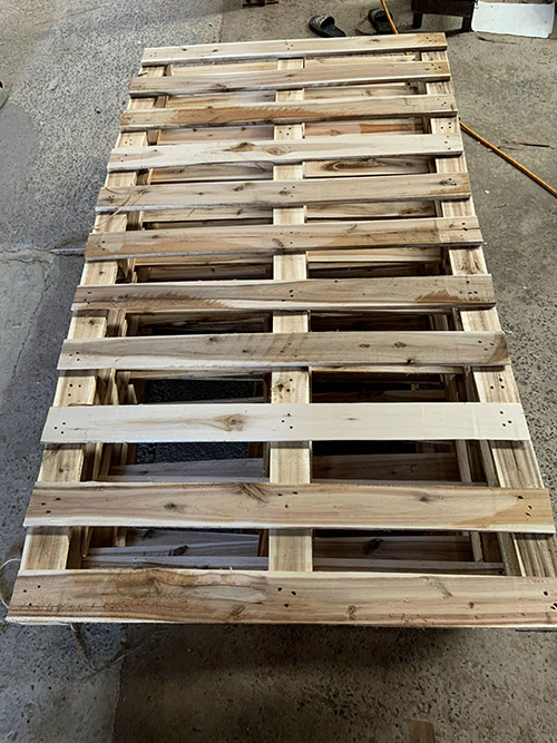 Wooden pallet
