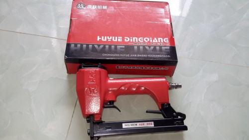 Nail gun