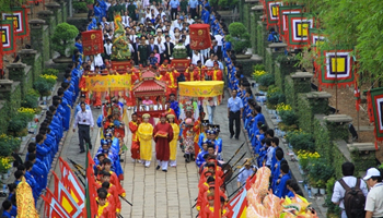 Community festival event organization